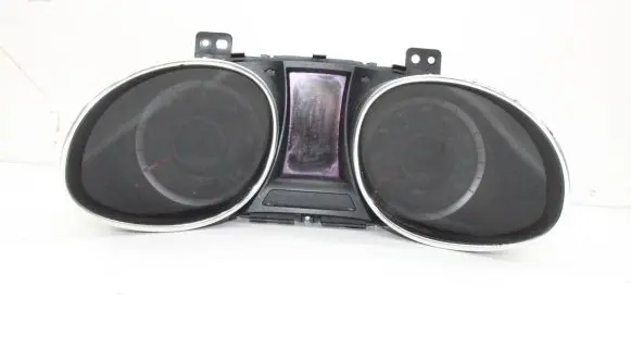 Hyundai Santa Fe Speedometer (instrument cluster)