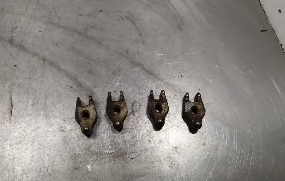 Ford S-MAX Fuel Injector clamp holder
