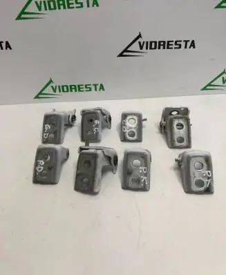 Citroen C4 II Picasso Front door lower hinge 