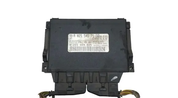 Mercedes-Benz E W211 Parking PDC control unit/module A0255457132 39E00351 0263004025