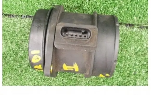 KIA Carens I Mass air flow meter 028190272