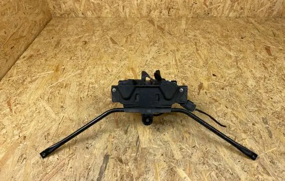 Opel Insignia B Radiator support slam panel