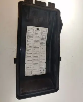 Audi 100 200 5000 C3 Fuse box cover 4A0010118S