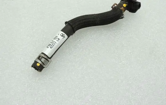 Nissan X-Trail T32 Engine coolant pipe/hose 217414EB1A 217504EB0A