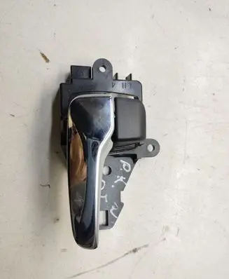 Mitsubishi Outlander Front door interior handle MN105359