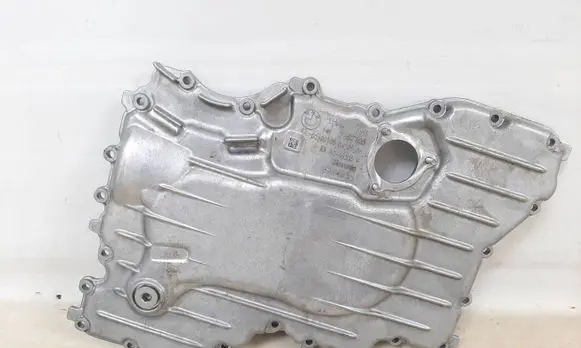 BMW M8 F91 F92 G14 G15 Oil sump 7852328