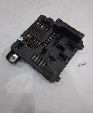 Renault Scenic II - Grand scenic II Fuse box set 8200306032C