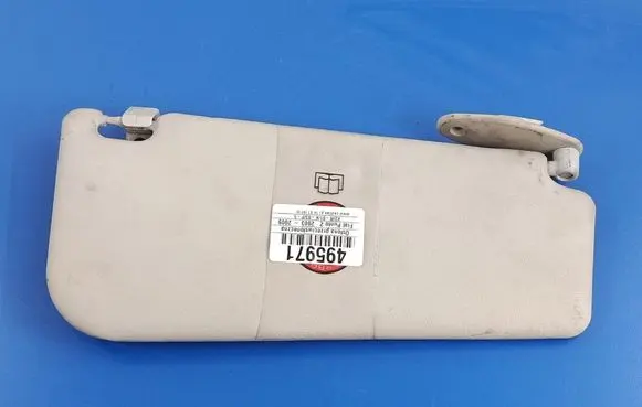 Sun visor