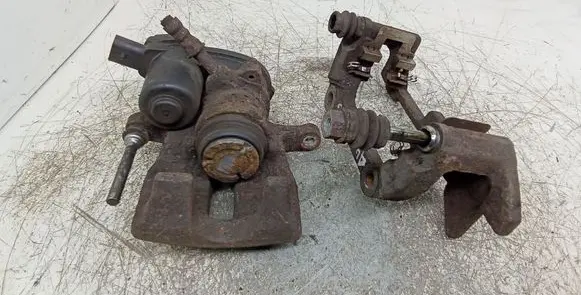 Audi A4 S4 B8 8K Rear brake caliper 1318