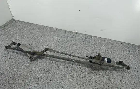 Mercedes-Benz A W169 Front wiper linkage A1698200300