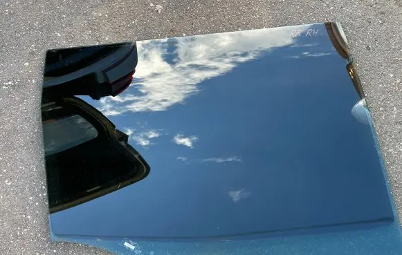 Nissan Terrano Rear door window glass 823000X000