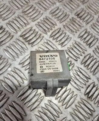 Volvo V70 Alarm control unit/module 9472105