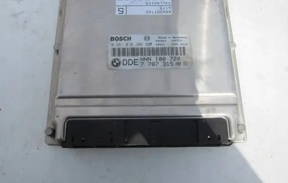 Land Rover Freelander Engine control unit/module 7787315 0281010300