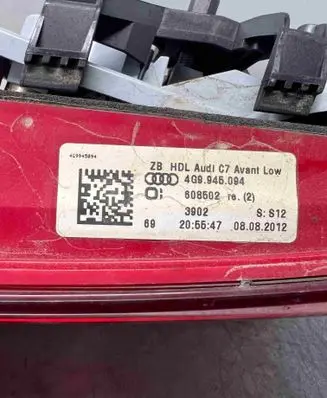 Audi A6 C7 Tailgate rear/tail lights 4g9945094b