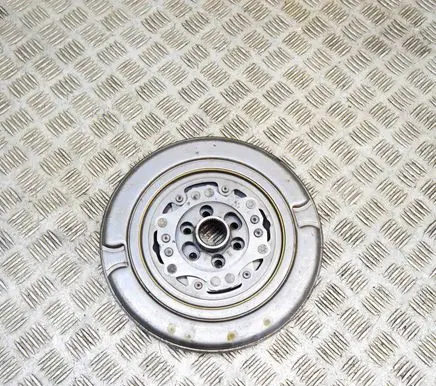 Volkswagen Golf VII Flywheel 04E105266P