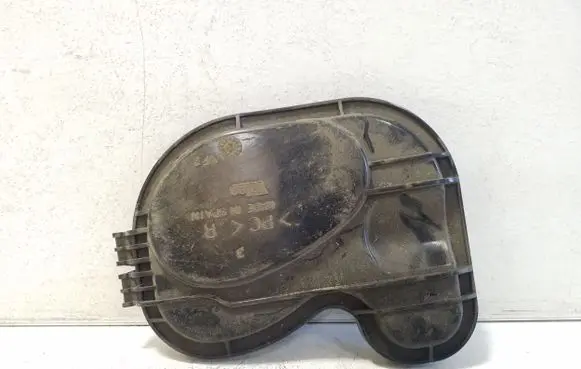 Volkswagen Golf IV Headlight/headlamp dust cover 