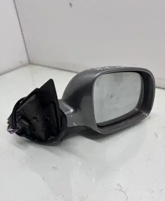 Volkswagen PASSAT B5.5 Front door electric wing mirror 3B0857934
