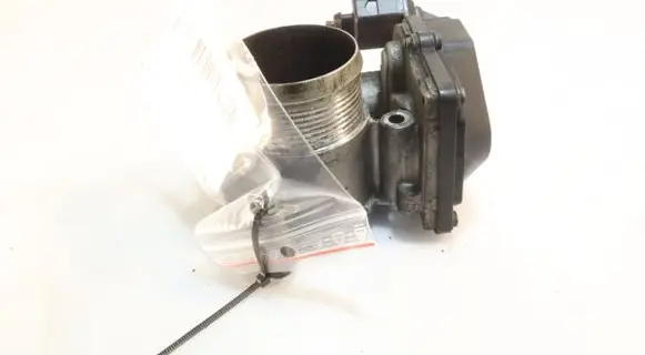 Audi A4 S4 B8 8K Throttle body valve 