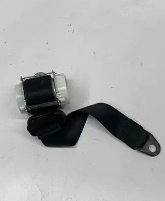 Fiat 500L Rear seatbelt 07355710680