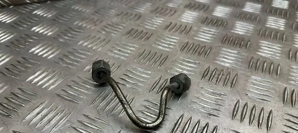 Mini Cooper Countryman R60 Fuel injector supply line/pipe 