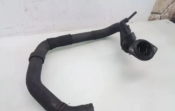 Audi A3 S3 8P Engine coolant pipe/hose