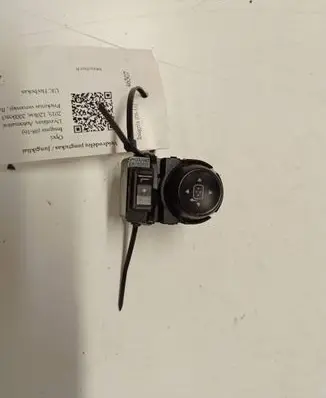 Opel Insignia A Wing mirror switch 23204016 371146 5062