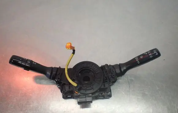Toyota Aygo AB10 A set of switches 17384817F001