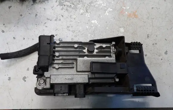 Citroen C4 II Start/Stop control module 9810858380 28447928 01283573162