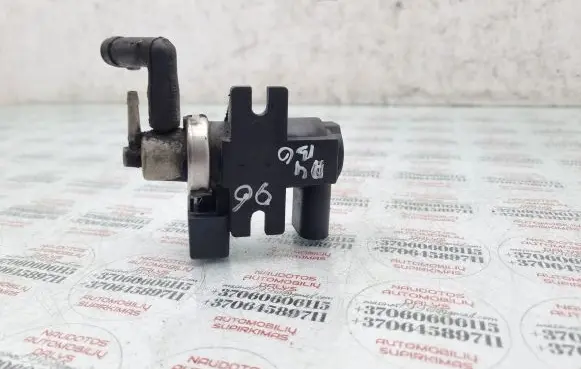 Audi A4 S4 B6 8E 8H Turbo solenoid valve 8E0906627A
