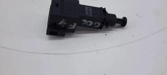 Volkswagen Golf IV Brake pedal sensor switch 1J0945511A
