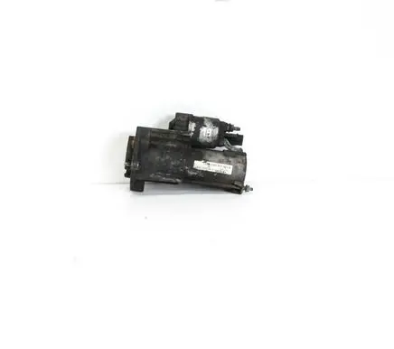Audi A4 S4 B7 8E 8H Starter motor 06D911023A
