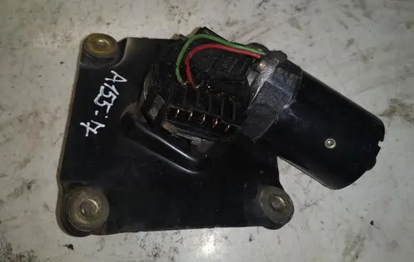 Volvo V40 Wiper motor 0390241170