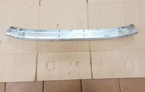Audi Q7 4L Front bumper support beam