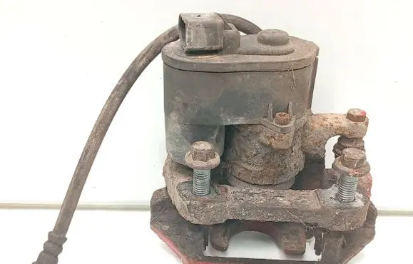 Volvo XC70 Rear brake caliper