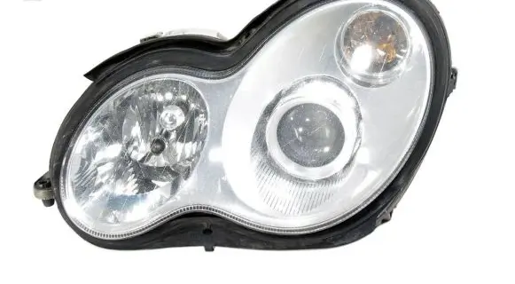 Mercedes-Benz C W203 Headlight/headlamp 0301166275 A2038203761