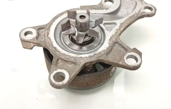 Toyota Aygo AB40 Water pump 