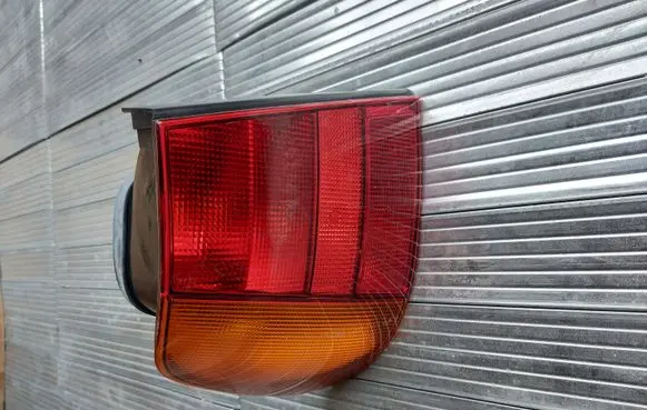 Volkswagen Polo III 6N 6N2 6NF Rear/tail lights 085854 6K5945111D