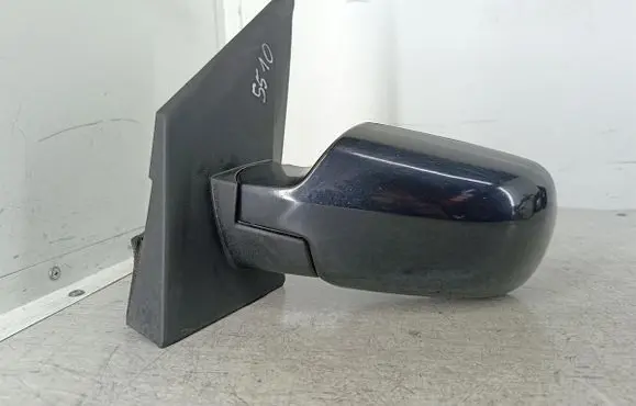 Ford Fusion Front door electric wing mirror 