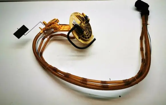 Chrysler 300 - 300C Fuel level sensor 04578264AB