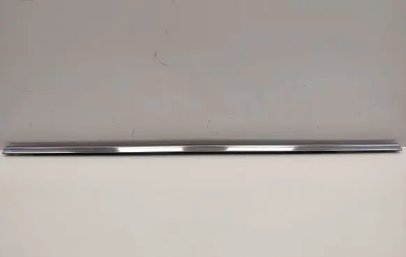 Chrysler Pacifica Door glass trim 