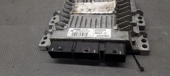 Renault Megane II Engine control unit/module ECU 8200659536