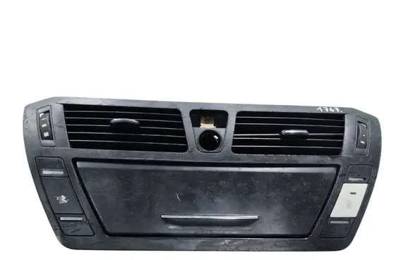 Citroen C4 Grand Picasso Dash center air vent grill 9683265580