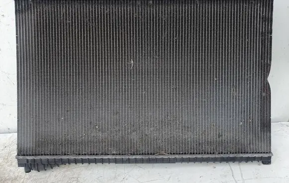 Jaguar XE Coolant radiator GX738005EC 0410D220AK09326CAD