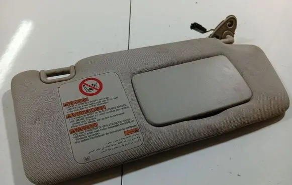 Sun visor