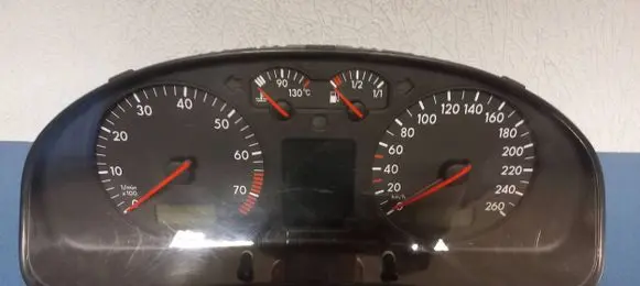 Volkswagen PASSAT B5 Speedometer (instrument cluster) 3B0919890J 110008795004