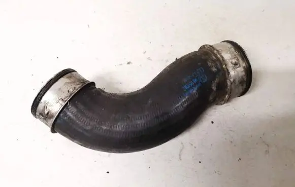Volkswagen Jetta V Intercooler hose/pipe 1K0145838D