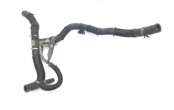 Toyota RAV 4 (XA50) Engine coolant pipe/hose