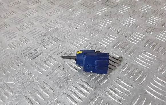 Audi A3 S3 8L Brake pedal sensor switch 1J0927189 19322002