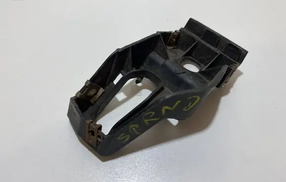 Audi A4 S4 B7 8E 8H Fender mounting bracket 8E0853921D