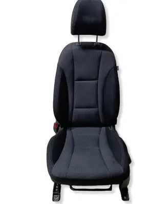 Hyundai i30 Front driver seat 